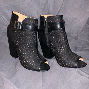 Women’s Ankle boot Sz: 8M